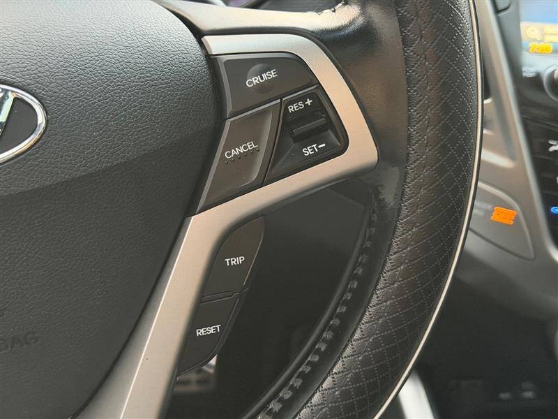 2016 Hyundai Veloster