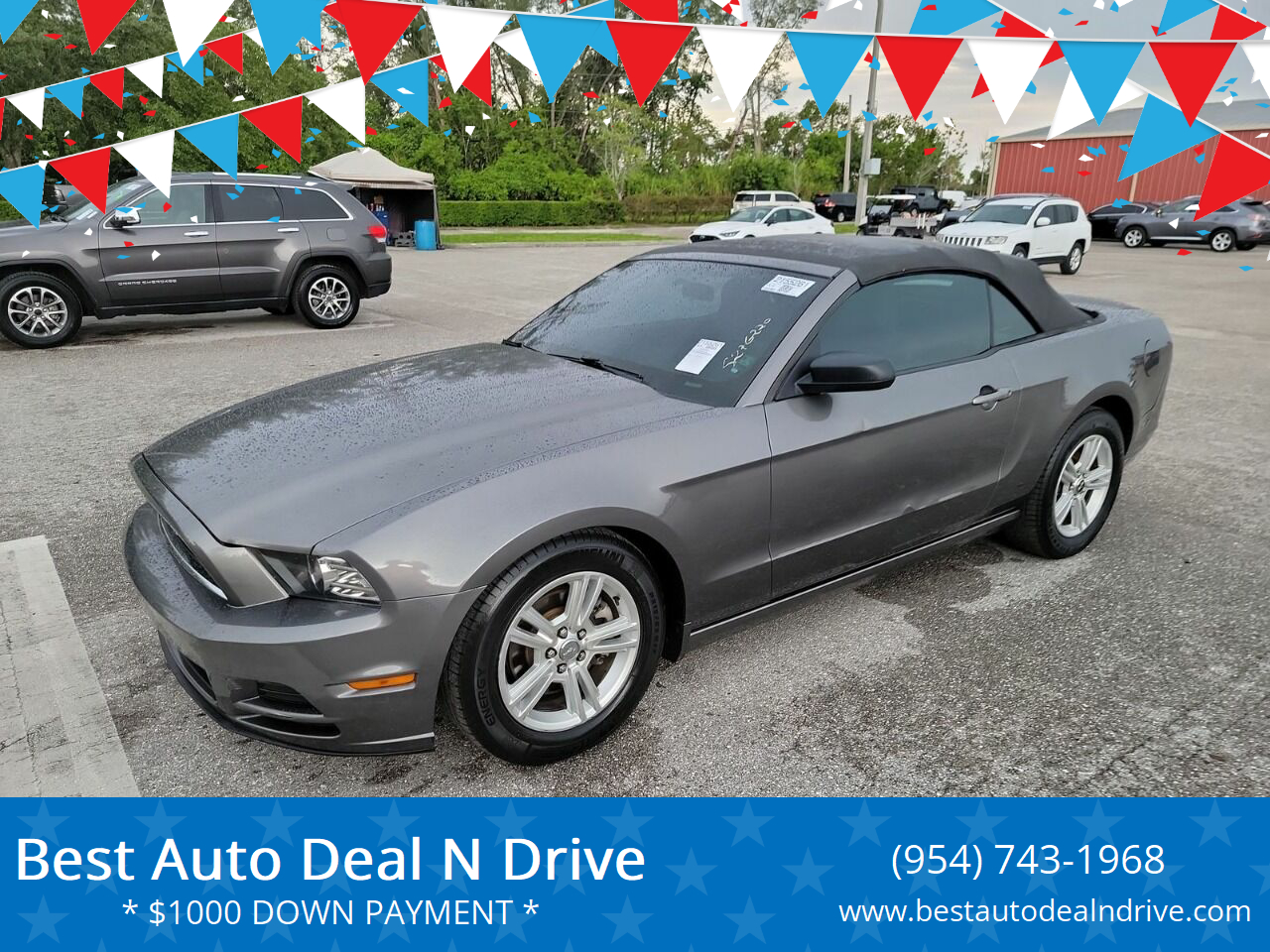 2014 FORD Mustang Convertible - $6,495