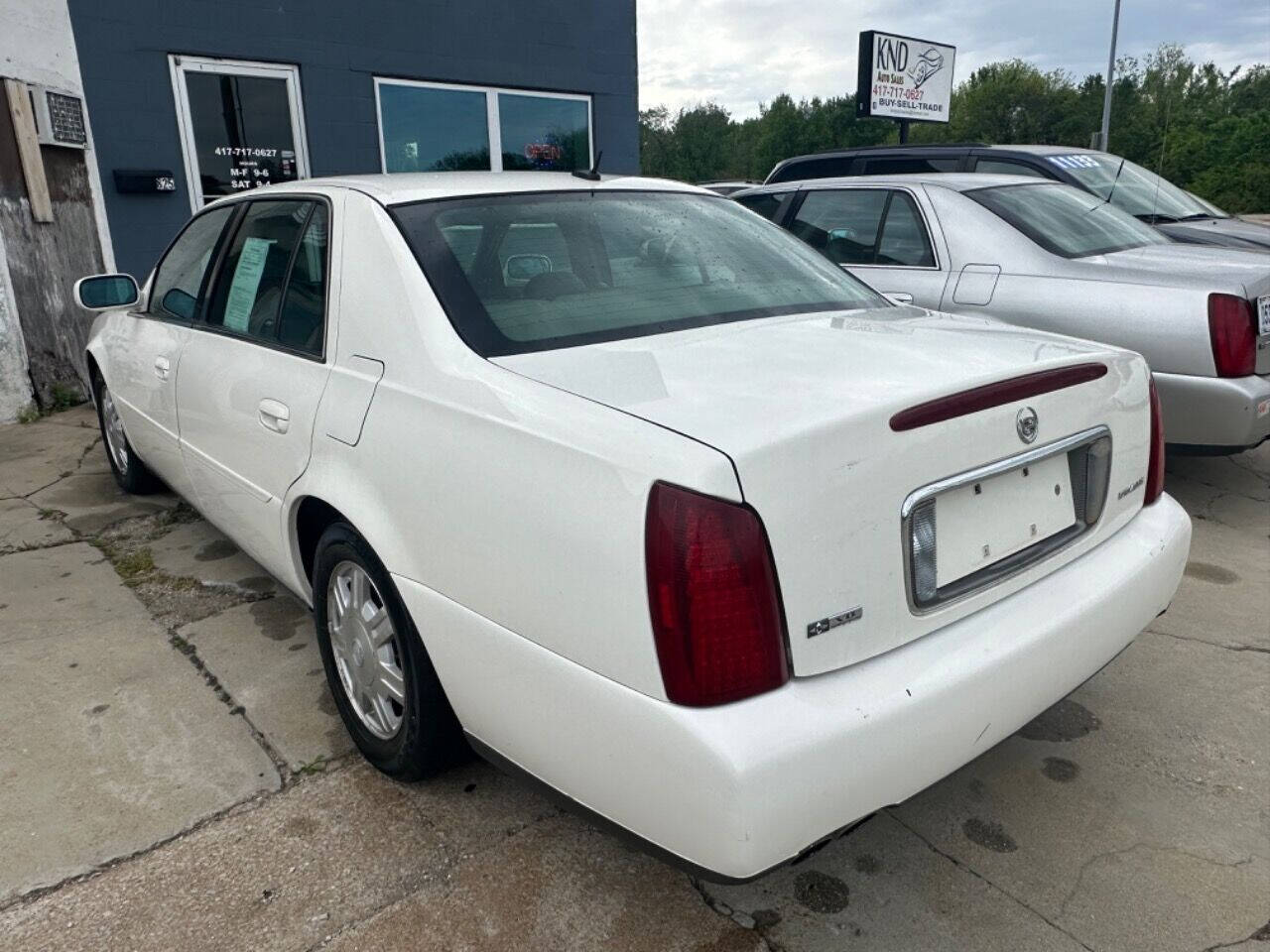 2005 Cadillac DeVille for sale at KND Auto Sales in Webb City, MO