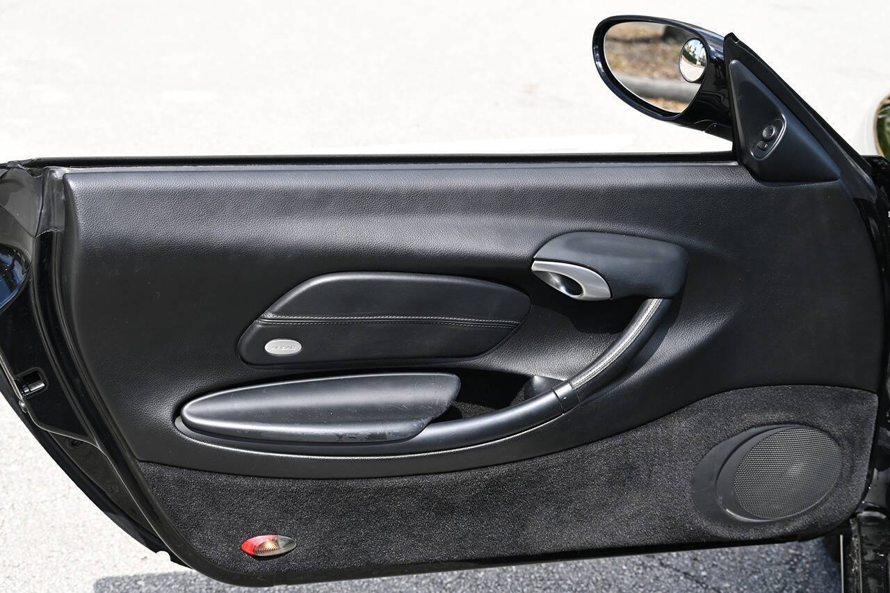 2002 Porsche Boxster 40