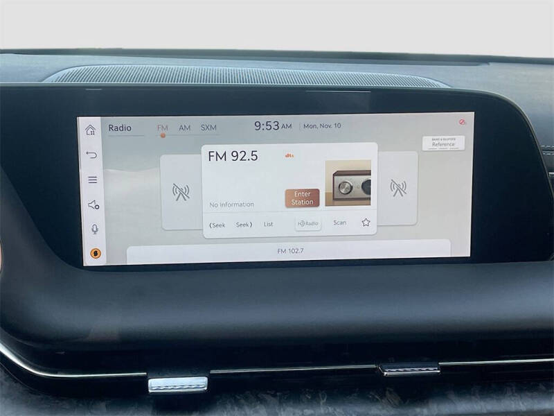 2024 Genesis G90 3.5T e-Supercharger