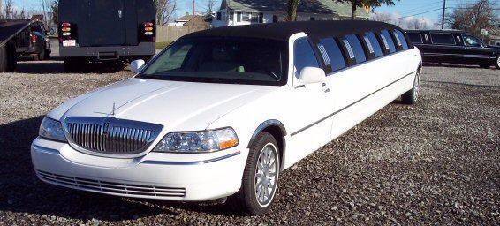2006 Lincoln Town Car for sale at BSTMotorsales.com in Bellefontaine OH