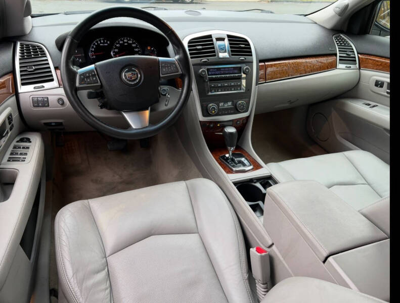 2009 Cadillac SRX V6