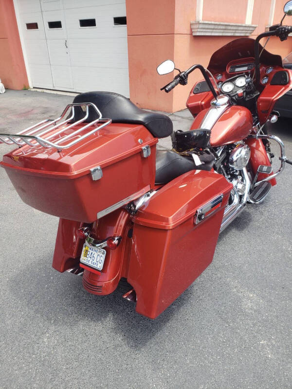 2011 Harley-Davidson ROAD GLIDE CUSTOM