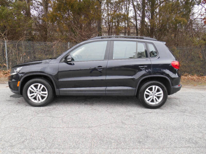 2016 Volkswagen Tiguan for sale at Carsmart INC..we are next to WASHLAND in Virginia Beach VA