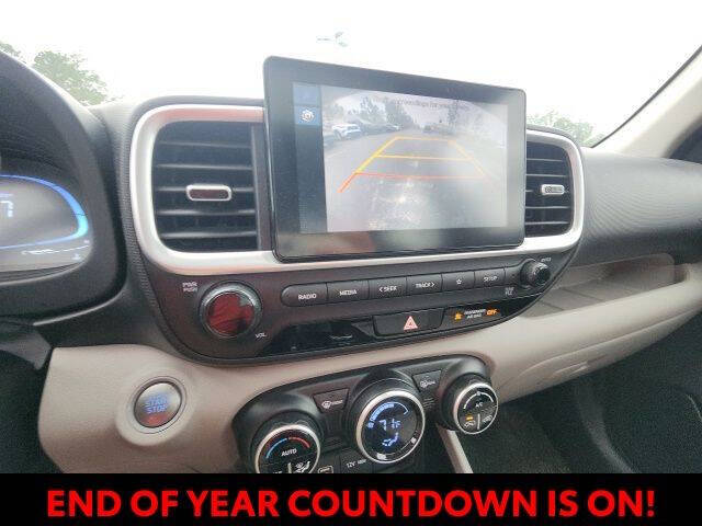 2024 Hyundai Venue SEL