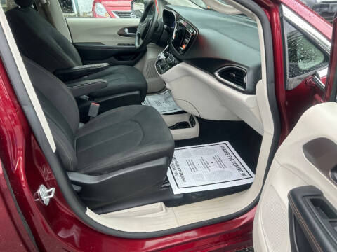 2017 Chrysler Pacifica Touring