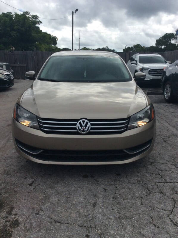 2015 Volkswagen Passat for sale at Remon Automotive in Saint Petersburg FL