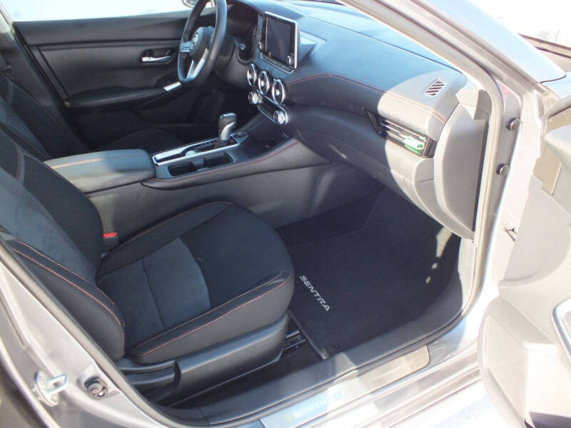 2020 Nissan Sentra SR