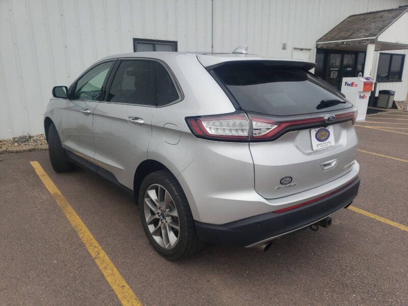 2017 Ford Edge Titanium
