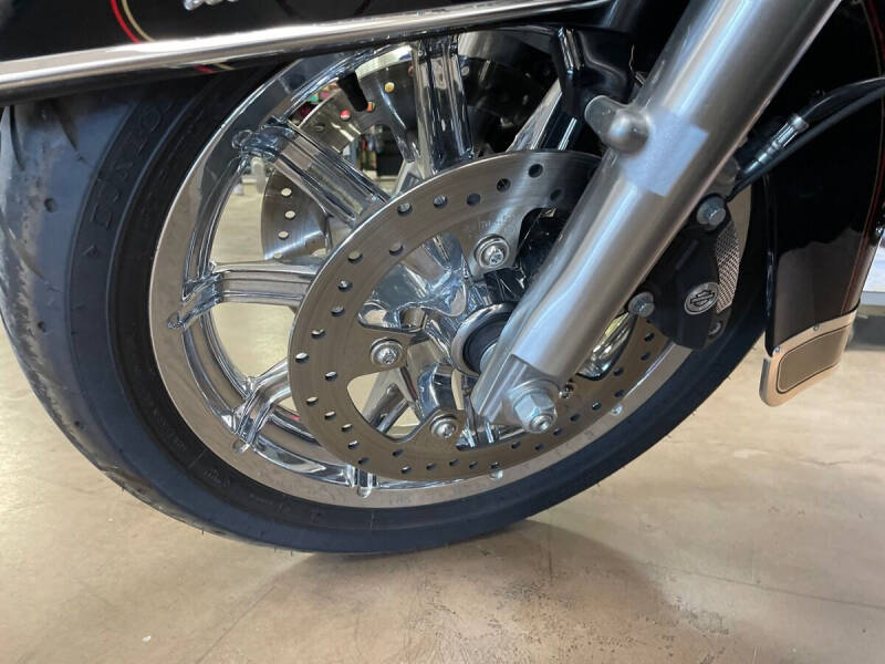 2012 Harley-Davidson Flhtcu ultra classic eg