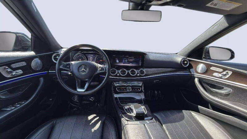 2017 Mercedes-Benz E-Class E 300 4MATIC