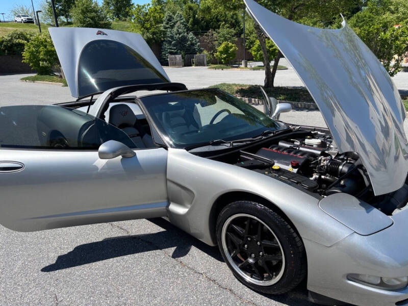 2004 Chevrolet Corvette