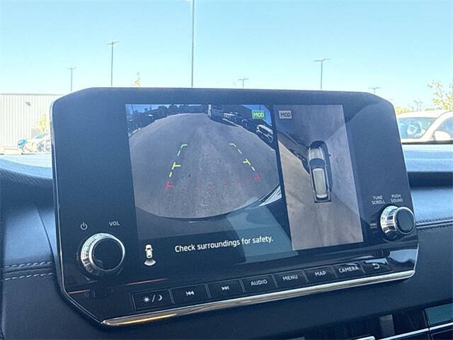 2023 Mitsubishi Outlander PHEV SE