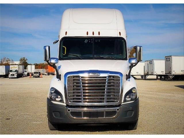 2016 Freightliner Cascadia