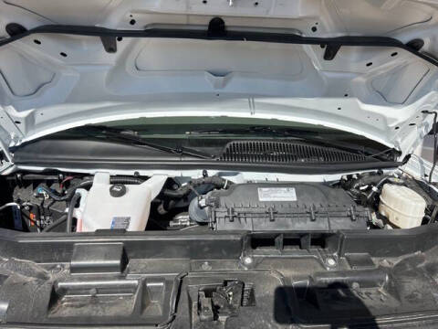 2025 Chevrolet Express 3500