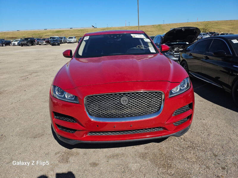 2019 Jaguar F-PACE 30t Prestige