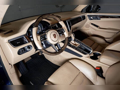 2015 Porsche Macan S