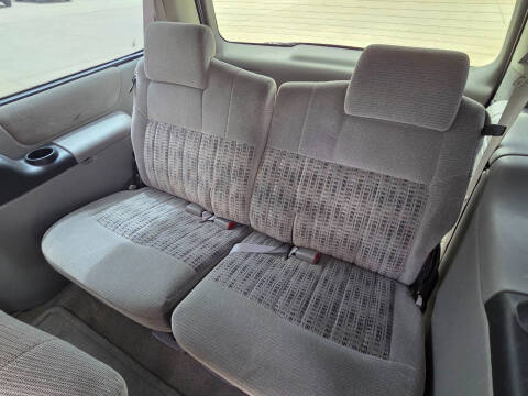 2002 Chevrolet Venture LS