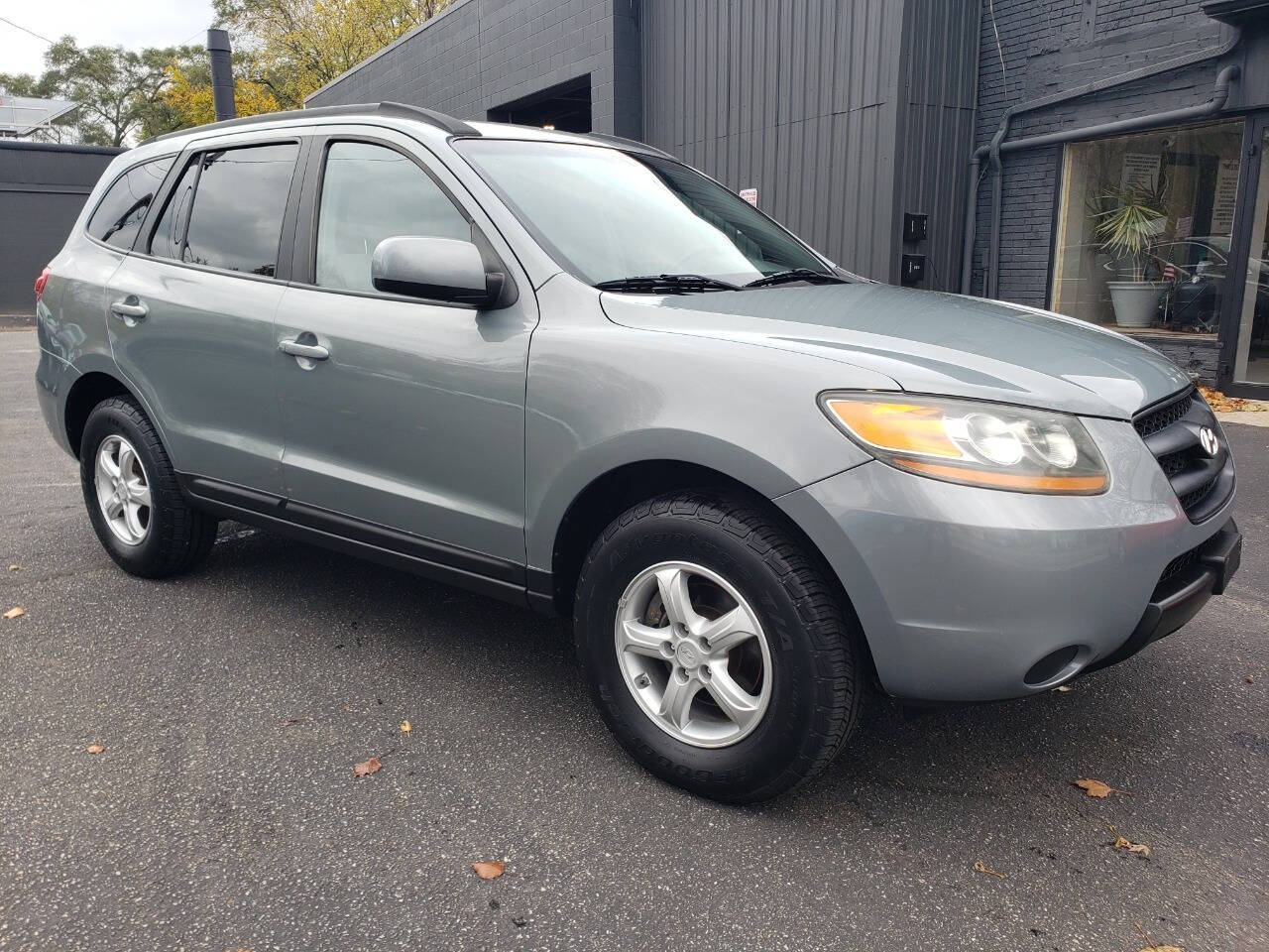 2008 Hyundai SANTA FE for sale at Auto Shop in Wyoming, MI