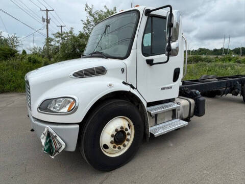 2020 Freightliner M2 106