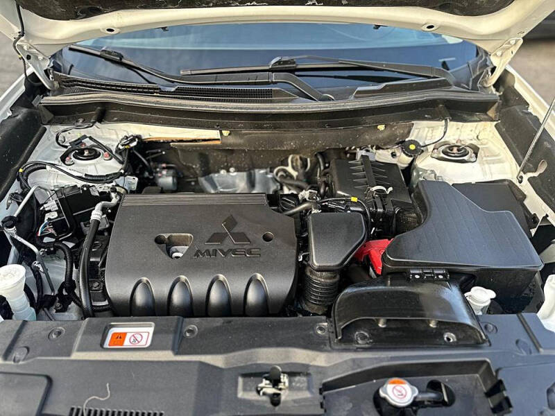 2020 Mitsubishi Outlander