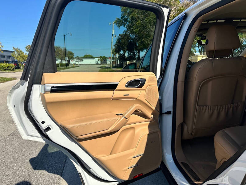 2014 Porsche Cayenne Diesel