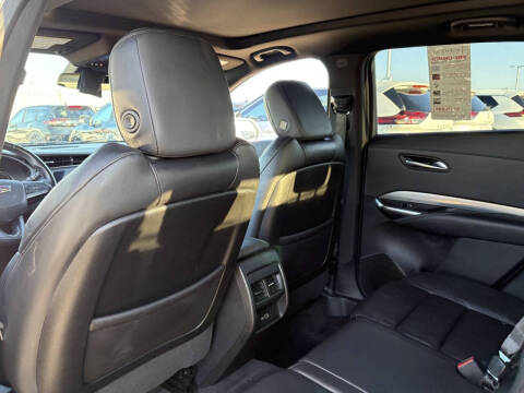 2020 Cadillac XT4 Premium Luxury