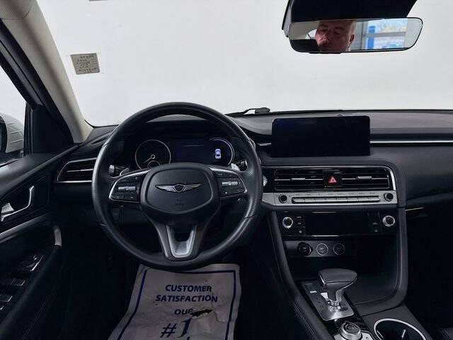 2025 Genesis G70