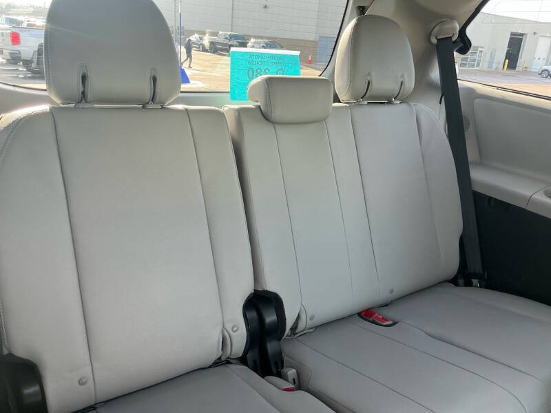 2017 Toyota Sienna
