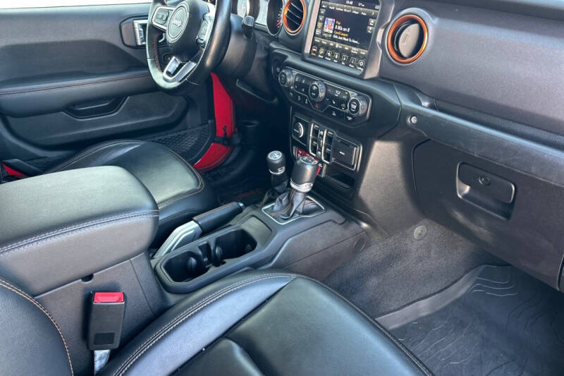 2021 Jeep Gladiator Mojave
