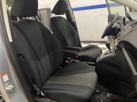 2012 Mazda MAZDA5 Sport