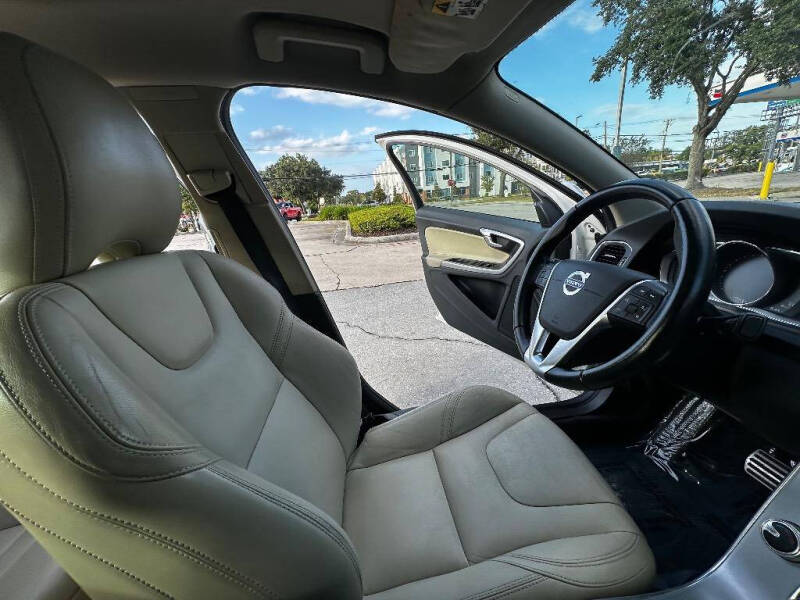 2017 Volvo S60 T5 Dynamic