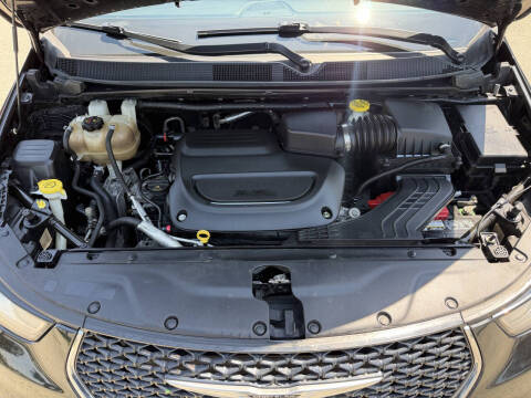 2022 Chrysler Pacifica Touring L