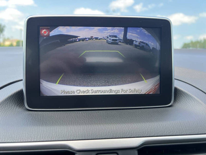 2016 Mazda MAZDA3 i Touring