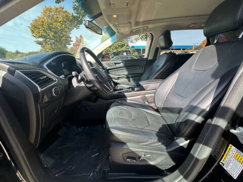 2016 Ford Edge Titanium