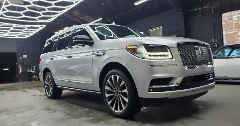 2019 Lincoln Navigator Select