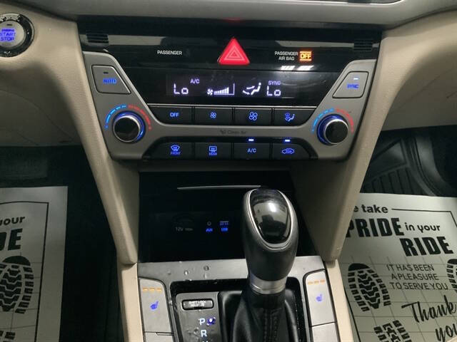 2018 Hyundai Elantra
