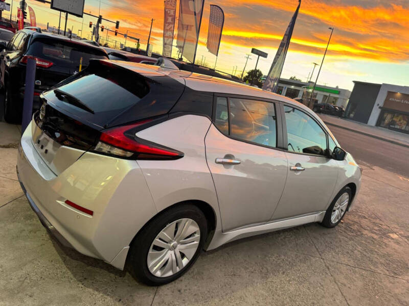 2025 Nissan LEAF S