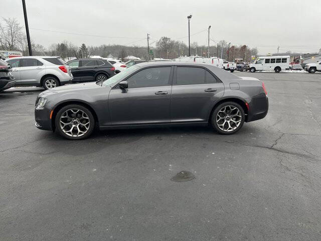 2016 Chrysler 300