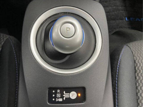 2013 Nissan LEAF S