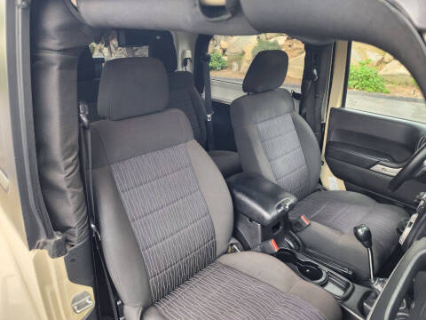 2011 Jeep Wrangler Sahara