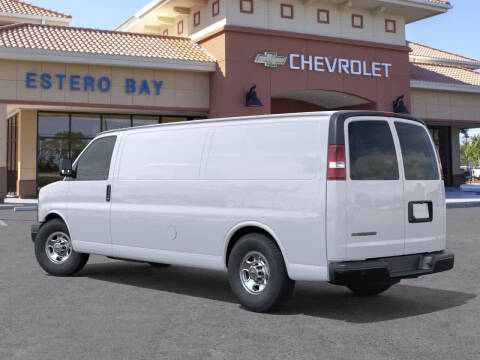 2025 Chevrolet Express 3500