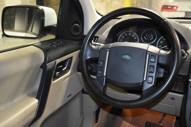 2011 Land Rover LR2