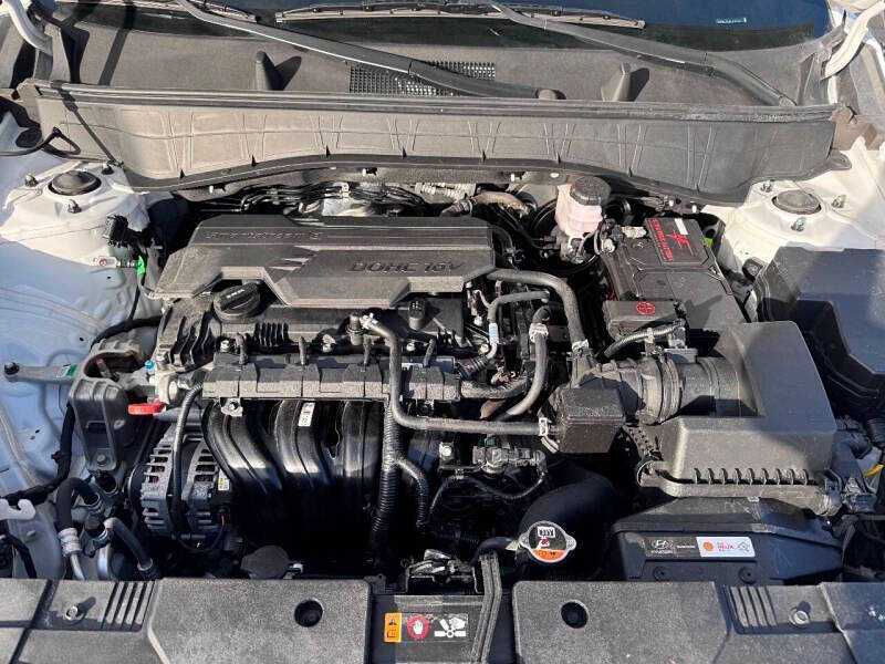 2024 Hyundai Kona SE