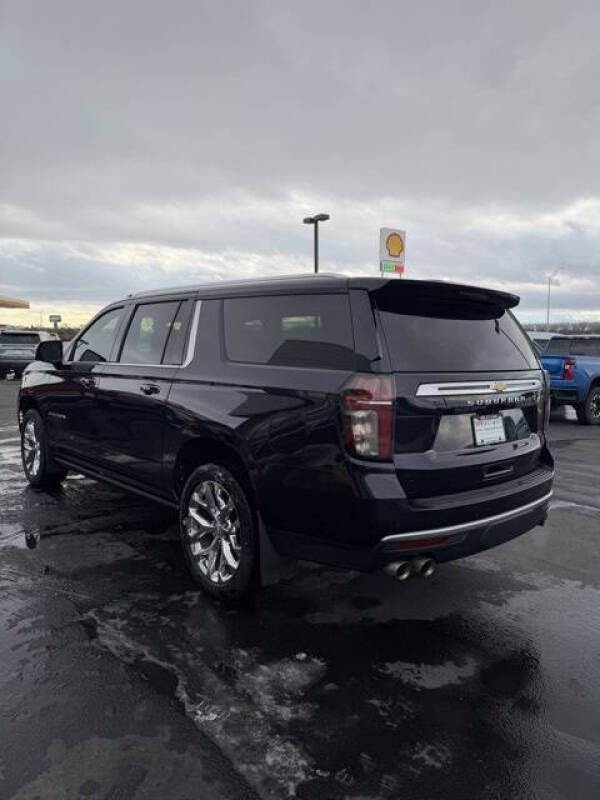 2022 Chevrolet Suburban High Country