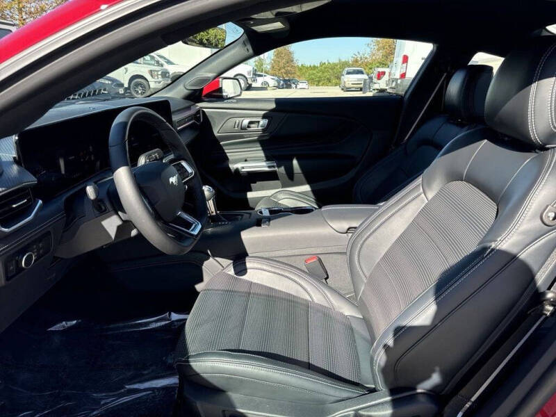 2024 Ford Mustang EcoBoost Premium