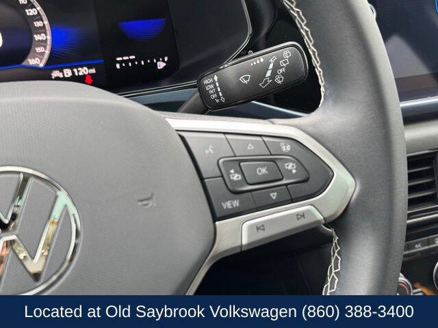 2023 Volkswagen Taos SE 4Motion