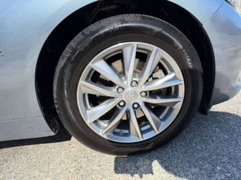 2016 Infiniti Q50 2.0T Premium