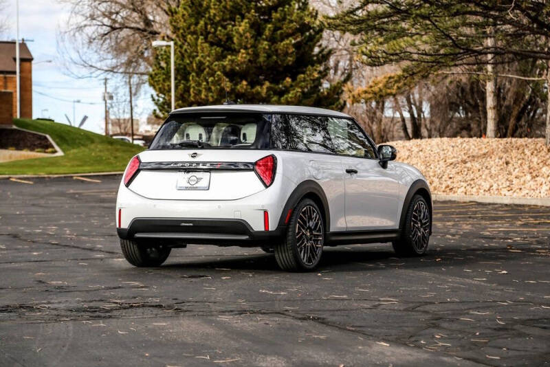 2026 MINI Hardtop 2 Door